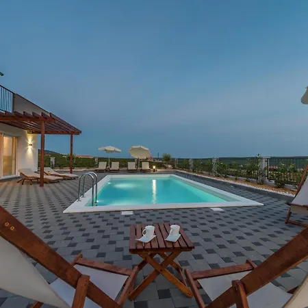 Villa Dalmacija Vi *