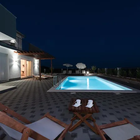 Dalmacija Vi Villa